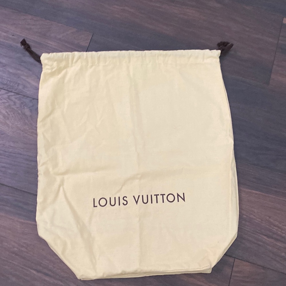 Authentic Louis Vuitton Drawstring Dust Cover bag 20x17x7”